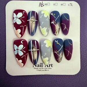 Press on nails